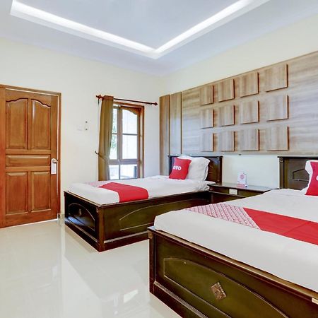 Oyo 1762 Hotel Astiti Graha Tanah Lot Luaran gambar