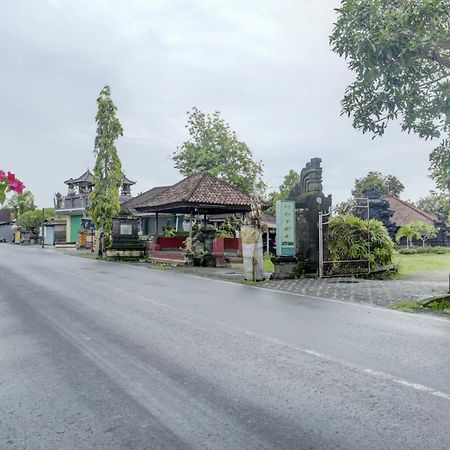 Oyo 1762 Hotel Astiti Graha Tanah Lot Luaran gambar