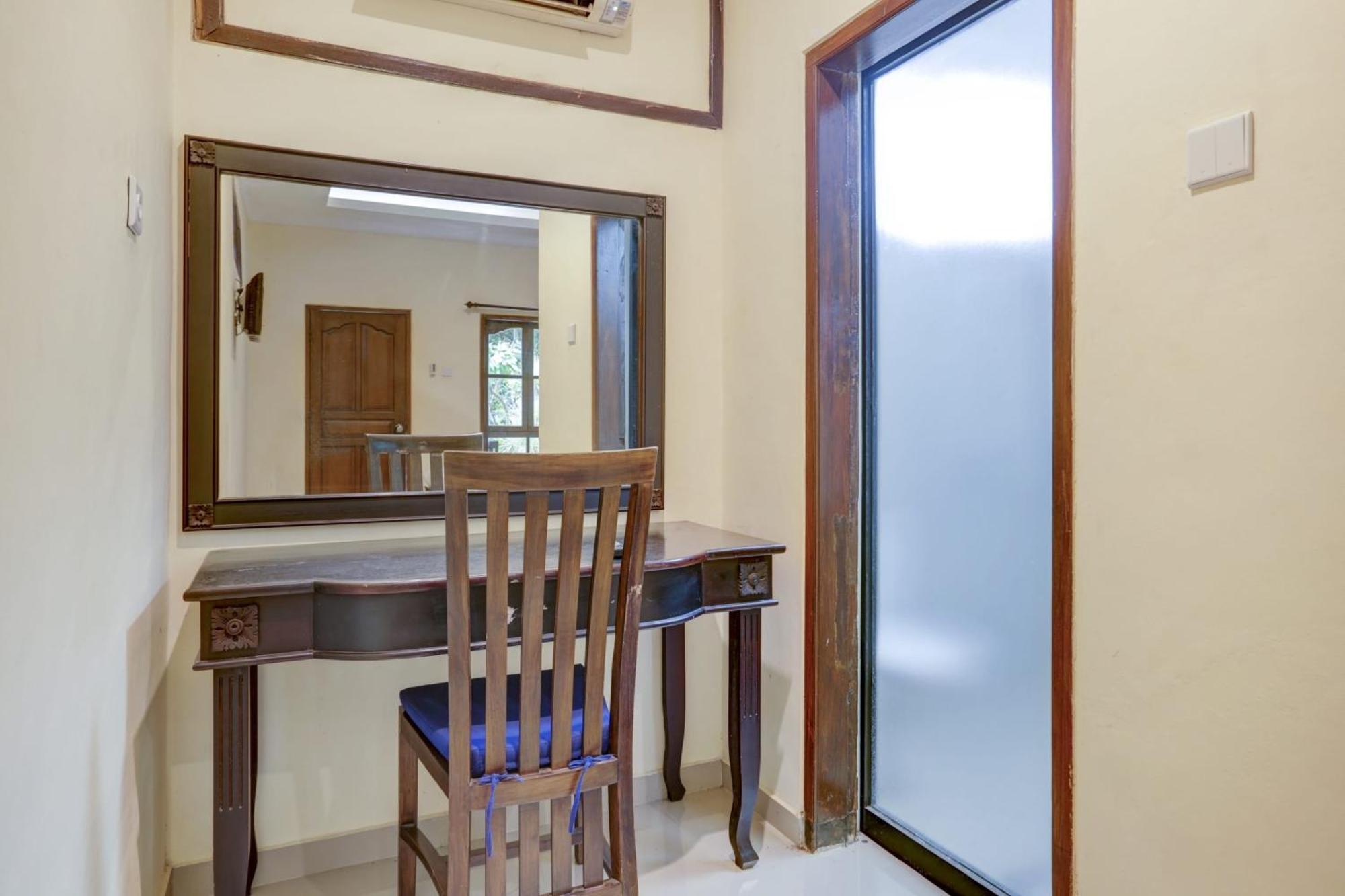 Oyo 1762 Hotel Astiti Graha Tanah Lot Luaran gambar