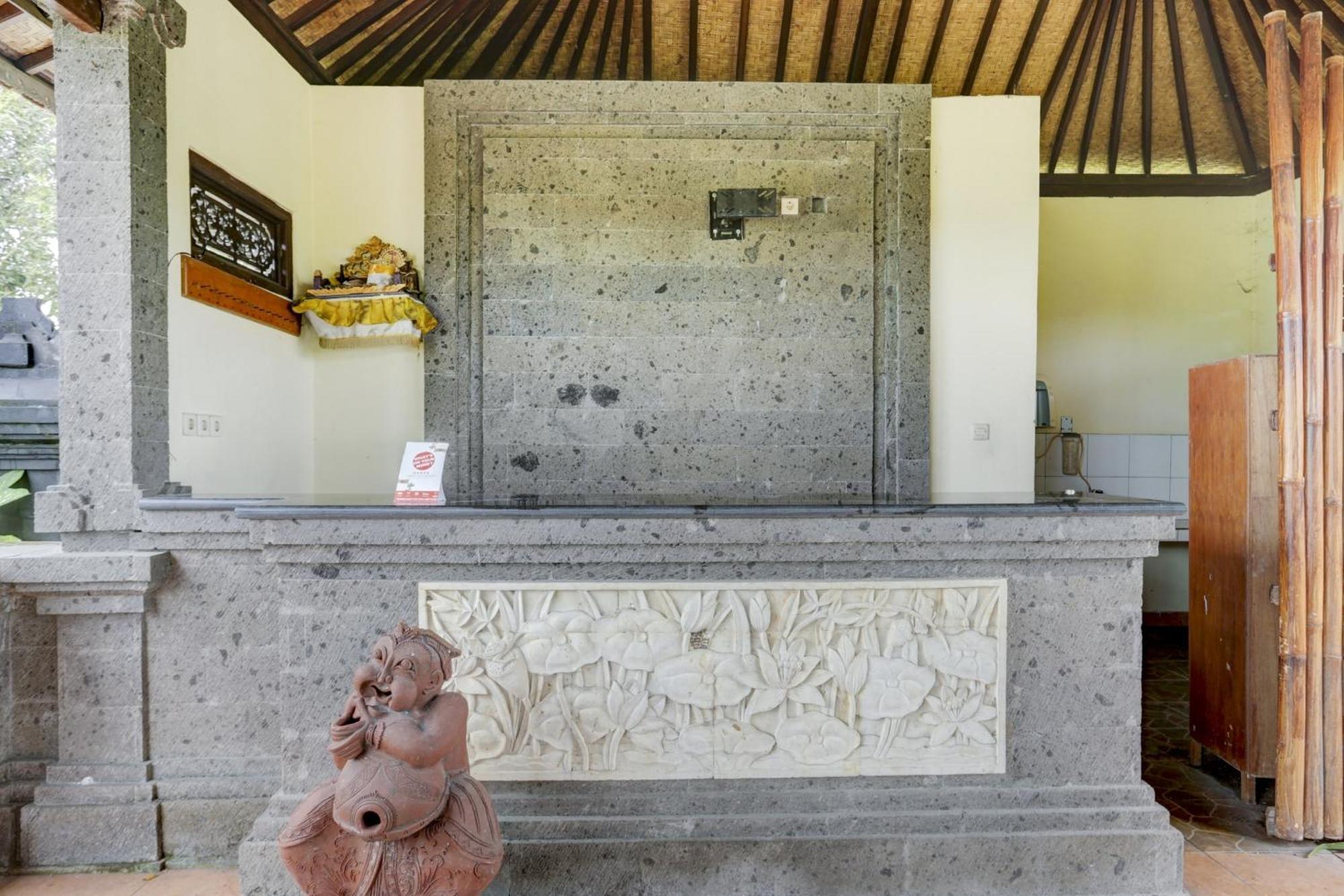 Oyo 1762 Hotel Astiti Graha Tanah Lot Luaran gambar
